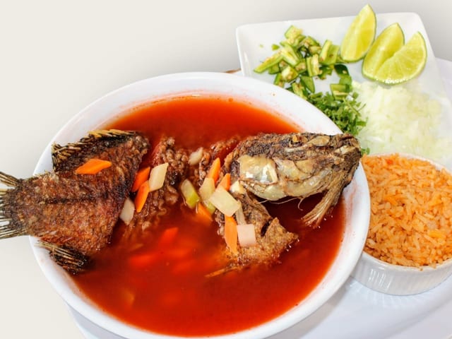 Caldo de Mojarra.