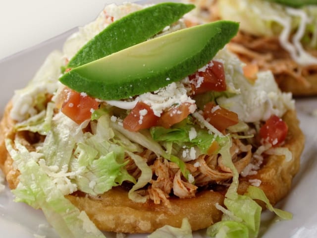 Sopes.